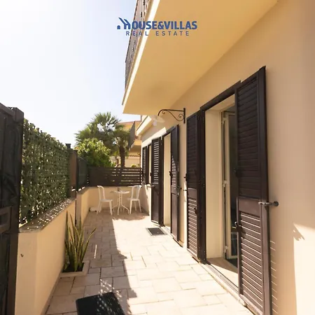 House&villas- Casa Falconara בית נופש Lido di Noto
