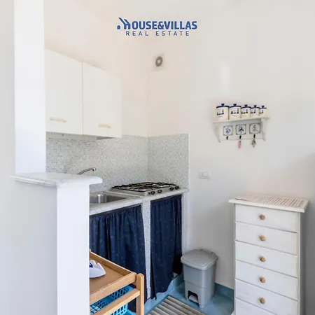 House&villas- Casa Falconara Дом отдыха