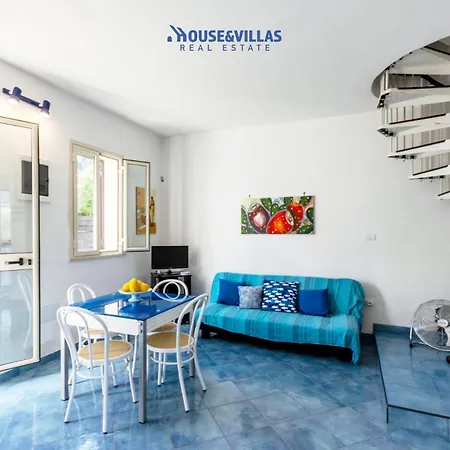 House&villas- Casa Falconara *